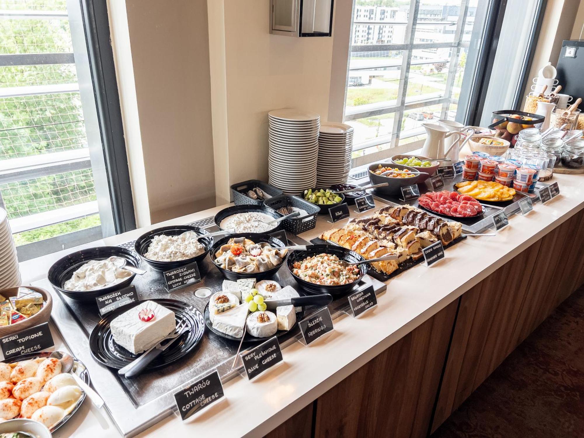 Park Hotel Diament Katowice Bagian luar foto