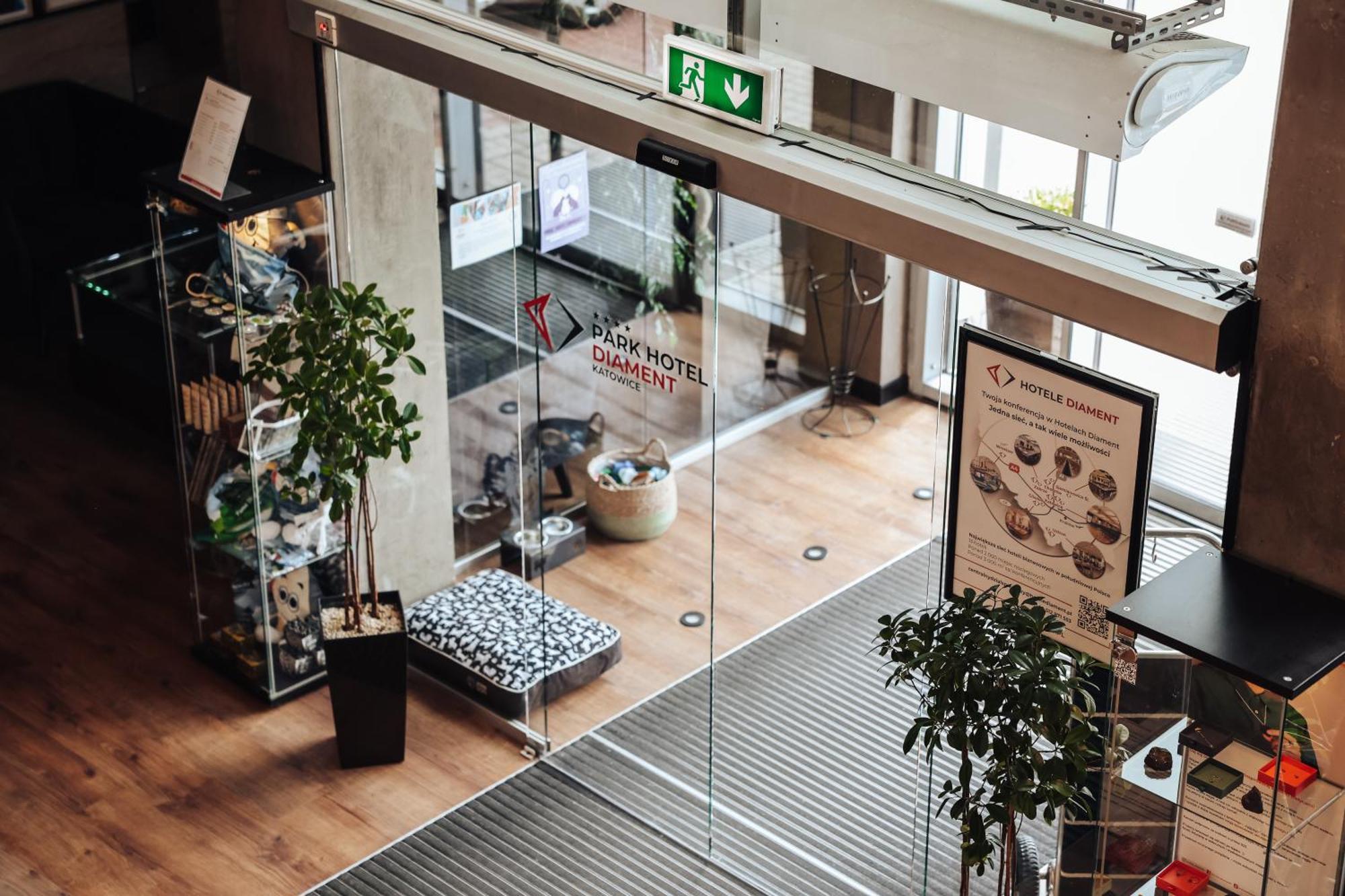 Park Hotel Diament Katowice Bagian luar foto