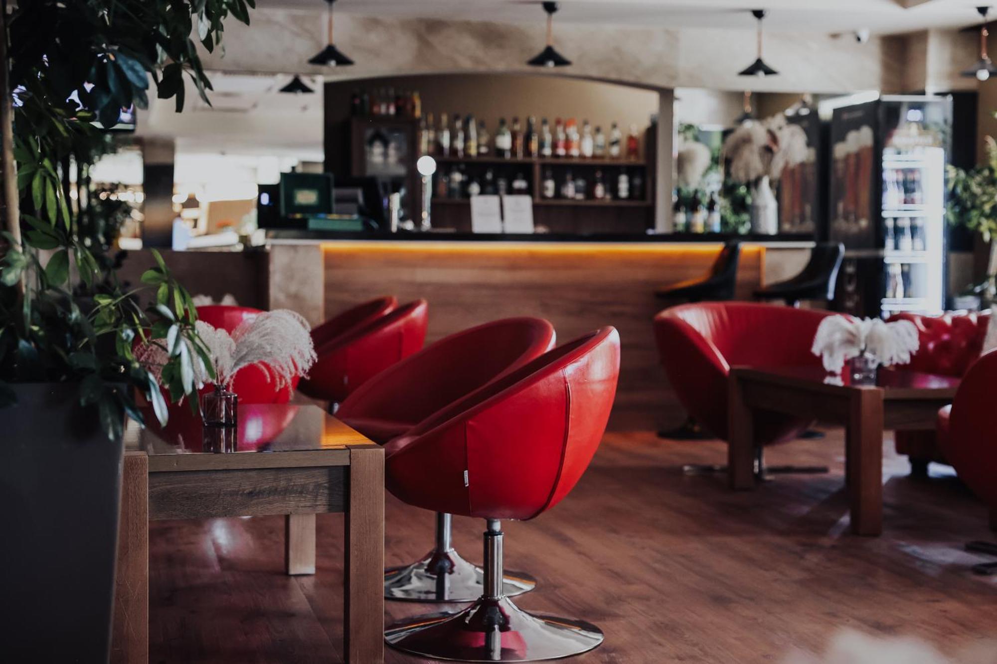 Park Hotel Diament Katowice Bagian luar foto