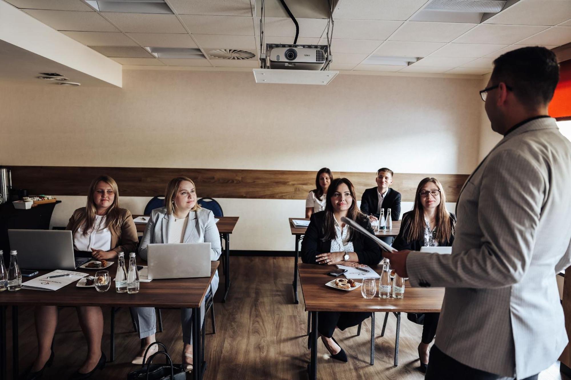 Park Hotel Diament Katowice Bagian luar foto