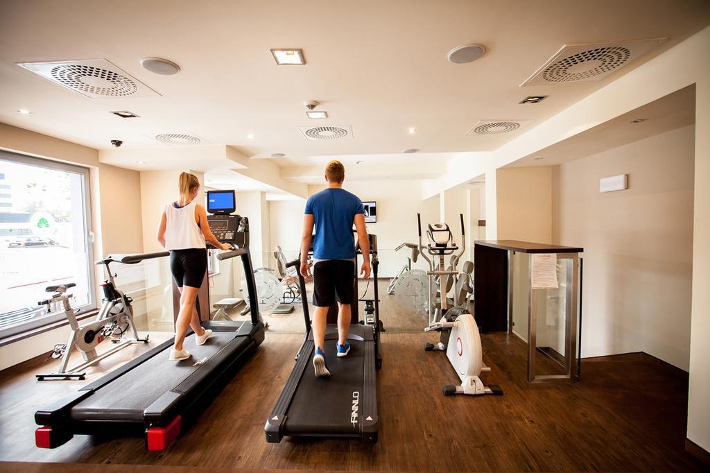 Park Hotel Diament Katowice Bagian luar foto